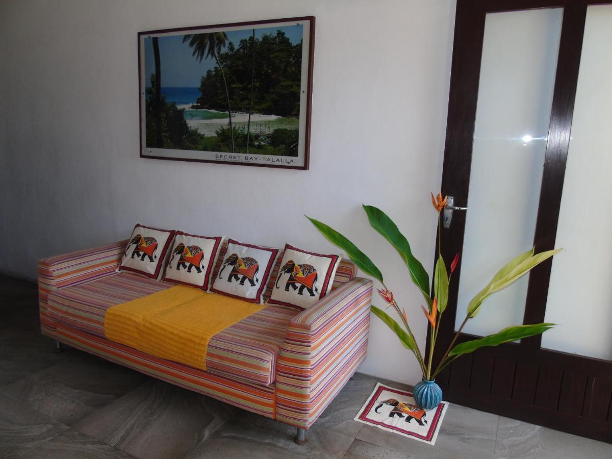 Banana Beach Unawatuna Exterior photo